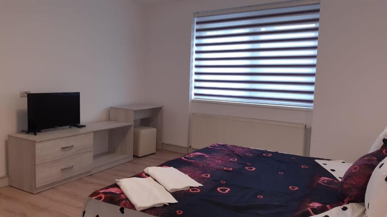 Calypso Rooms Făgăraş Екстериор снимка
